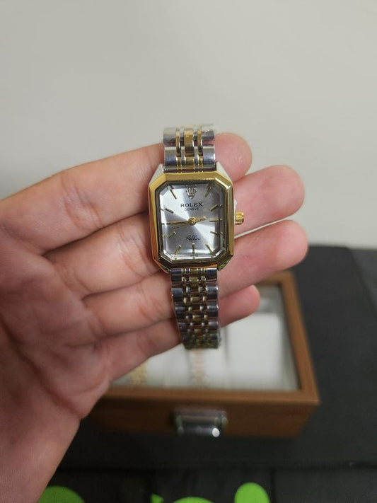 Rolex Rectangulaire Femme